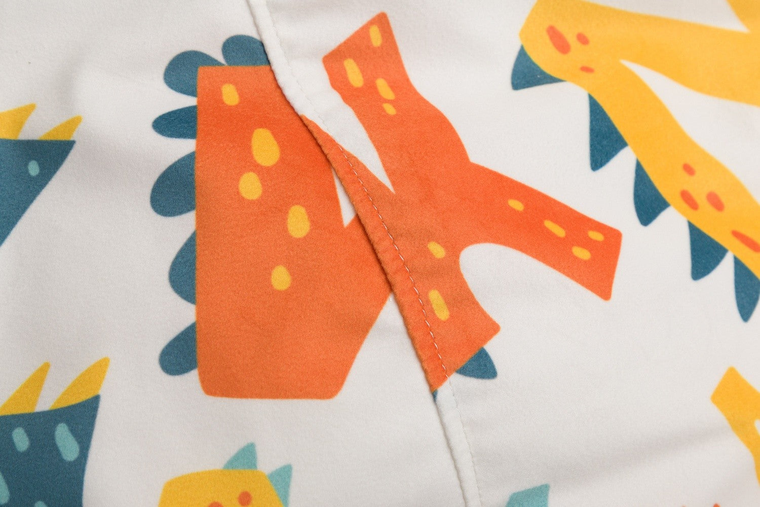 Pufa Fuzzy Modern Velvet