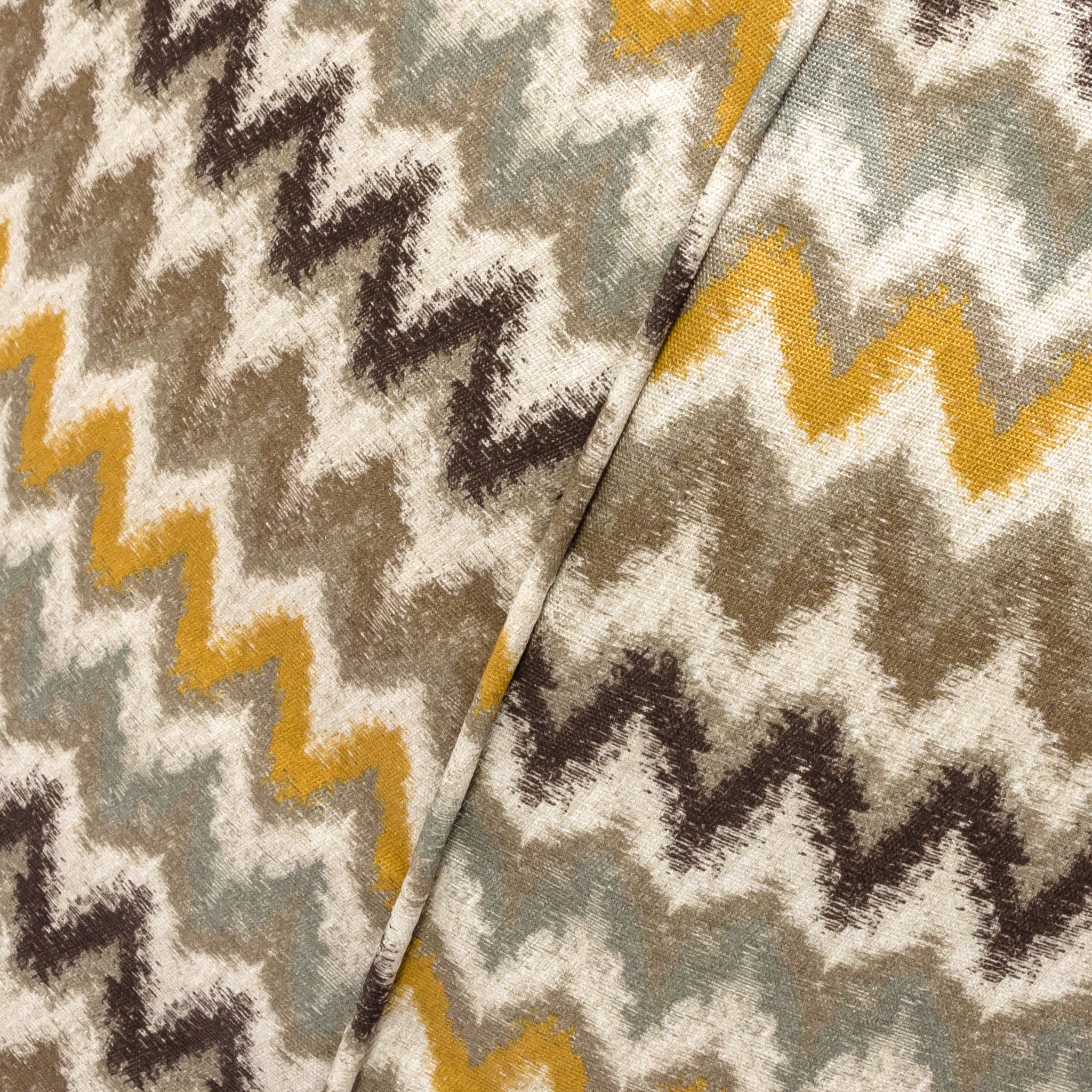 Fuzzy Modern Outdoor Zygzaki