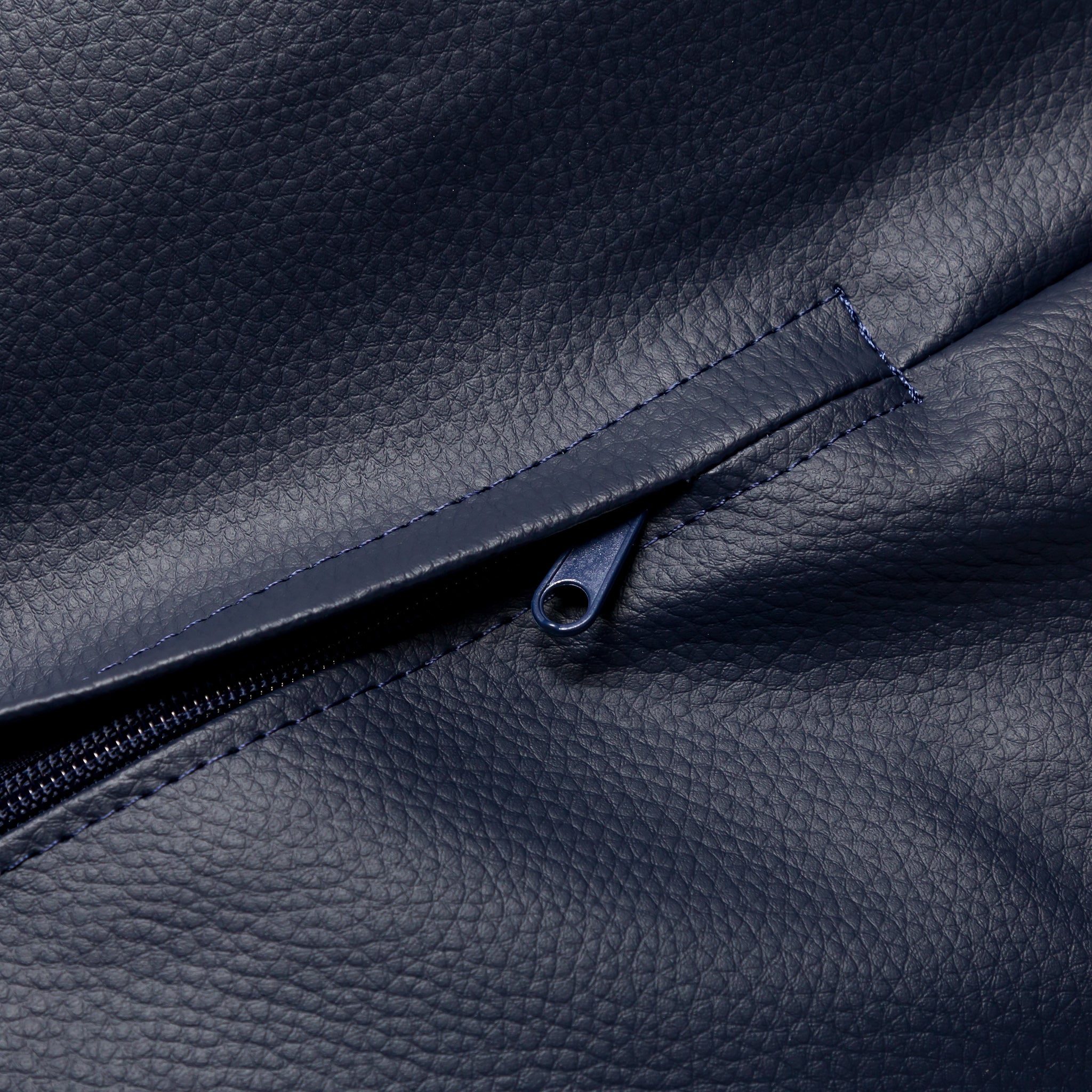 Fotel Keiko M Ekoskóra