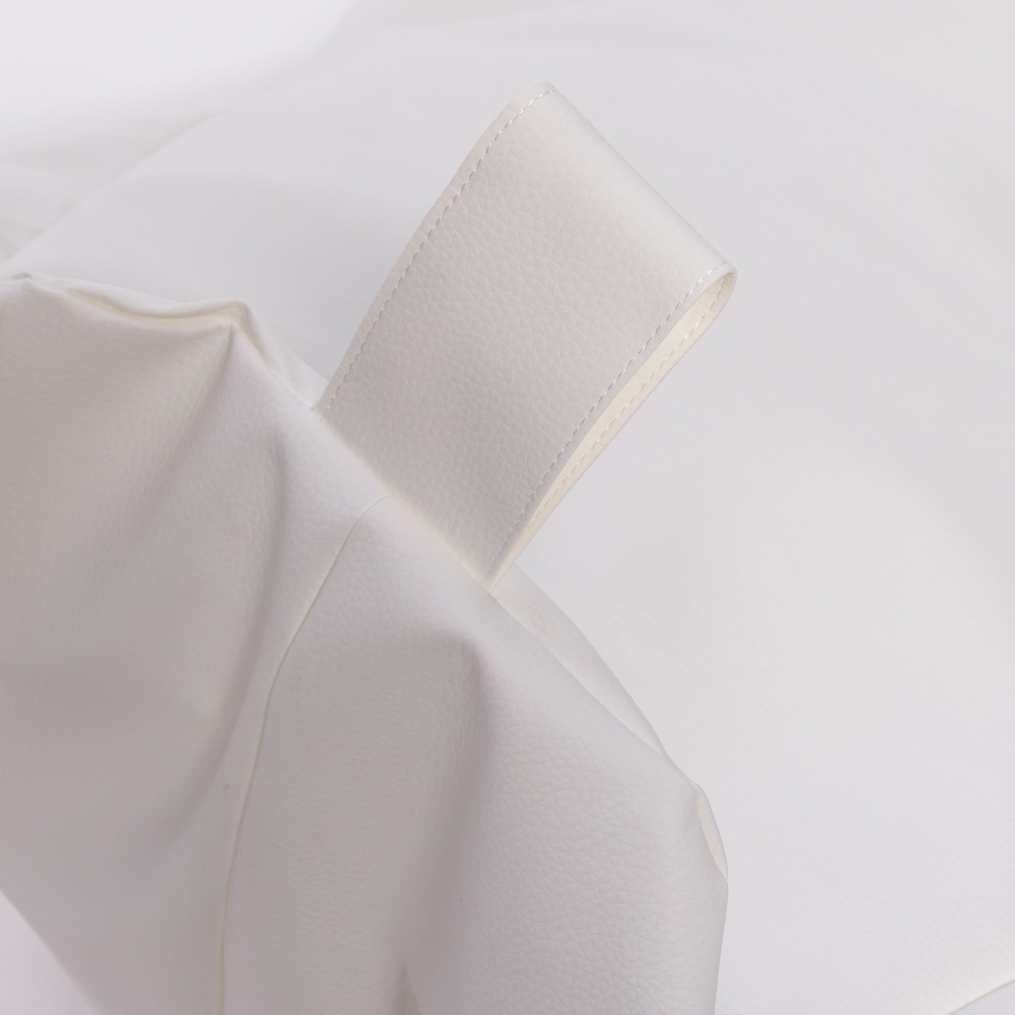 Fotel Keiko M Ekoskóra