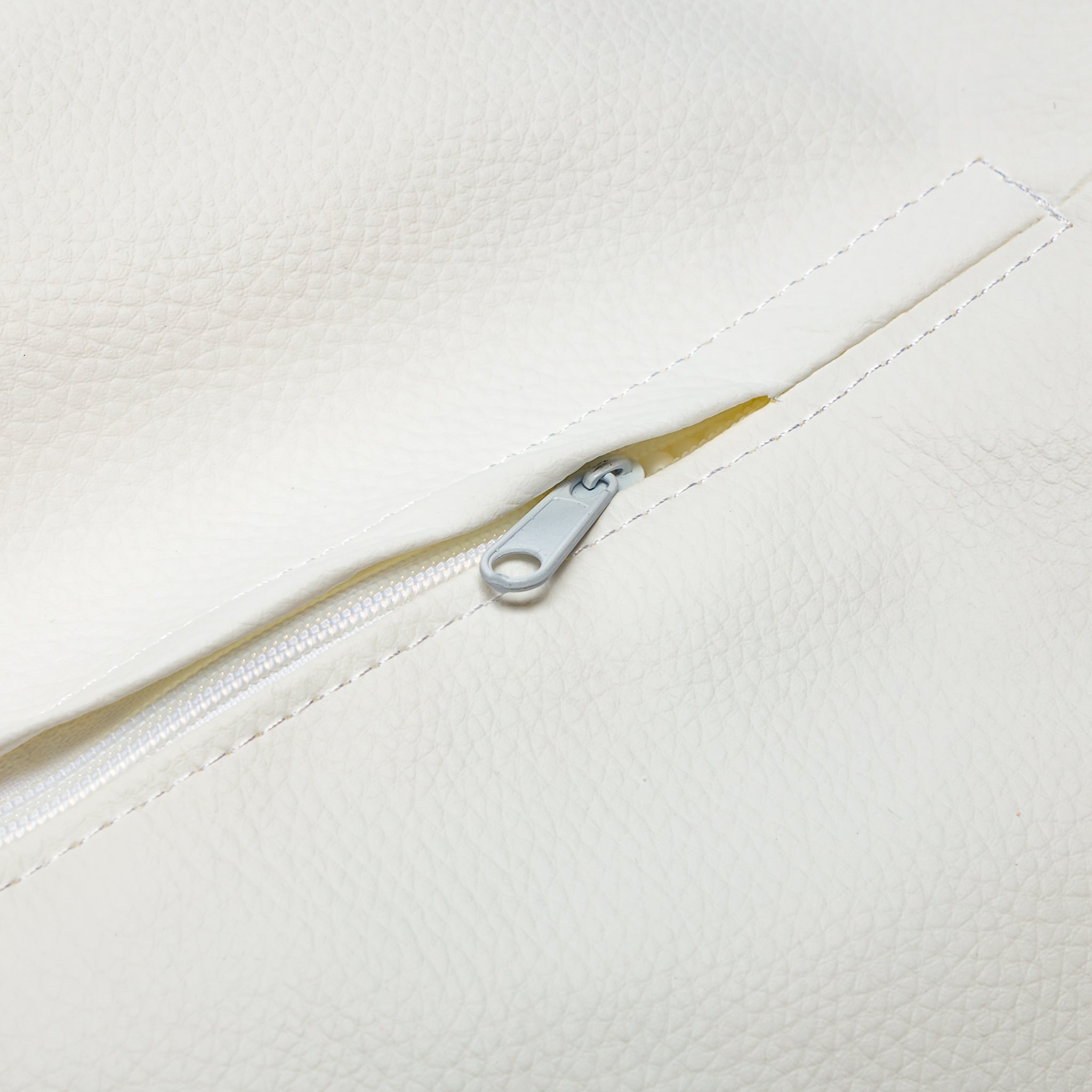 Fotel Keiko M Ekoskóra