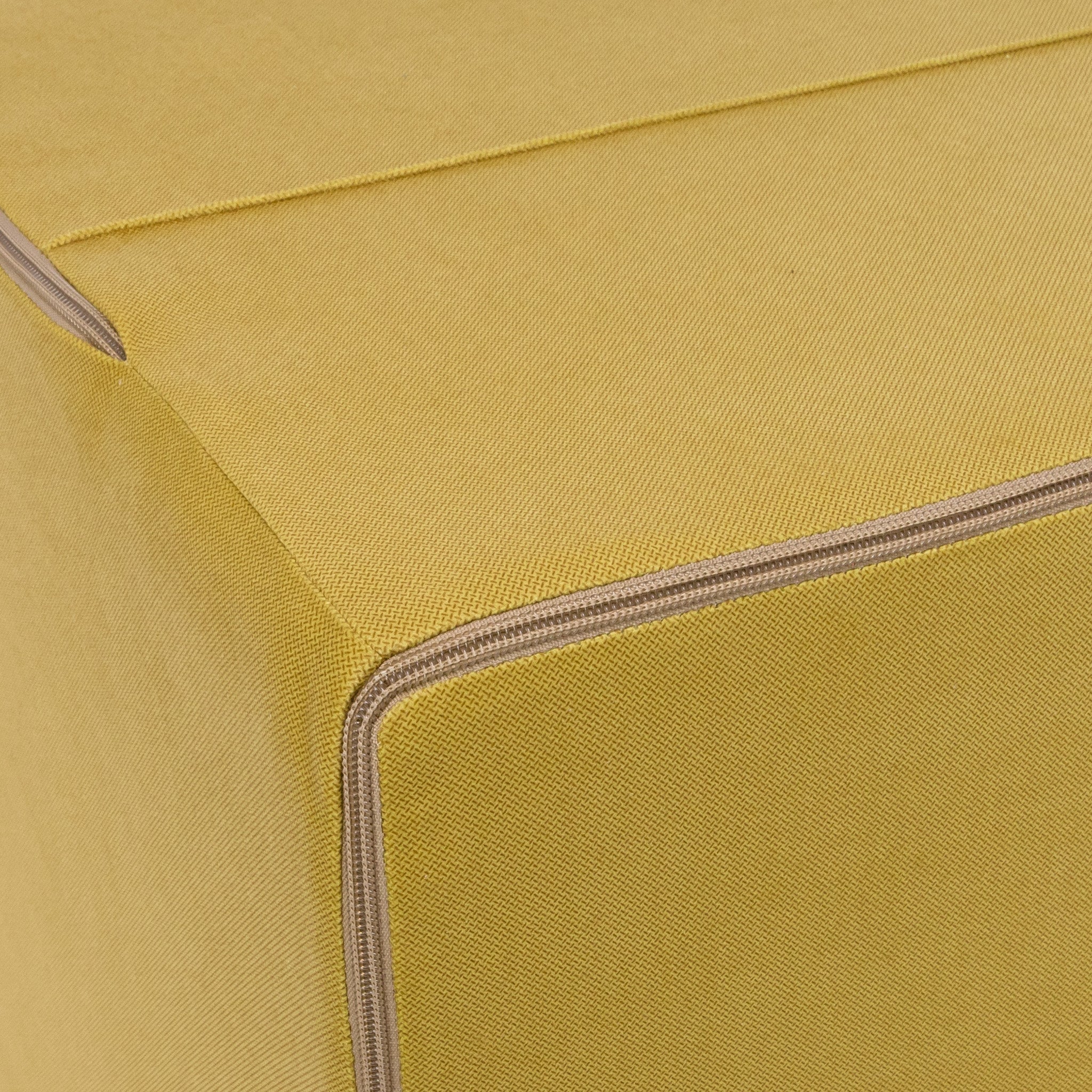 Pufa Kostka Amore Plusz