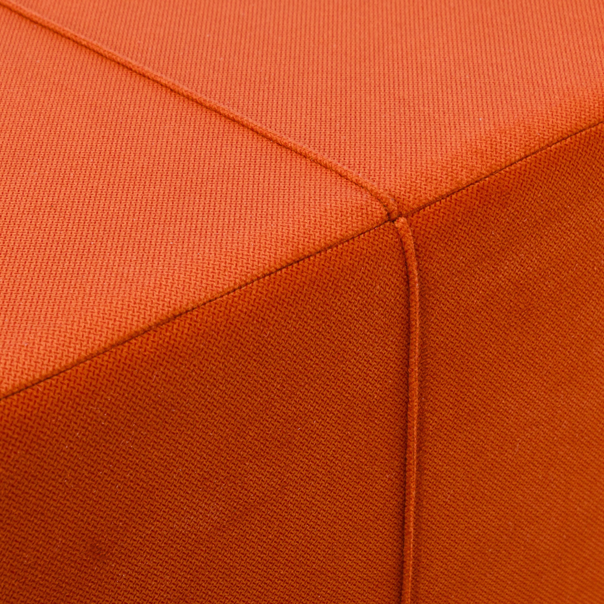 Pufa Kostka Amore Plusz