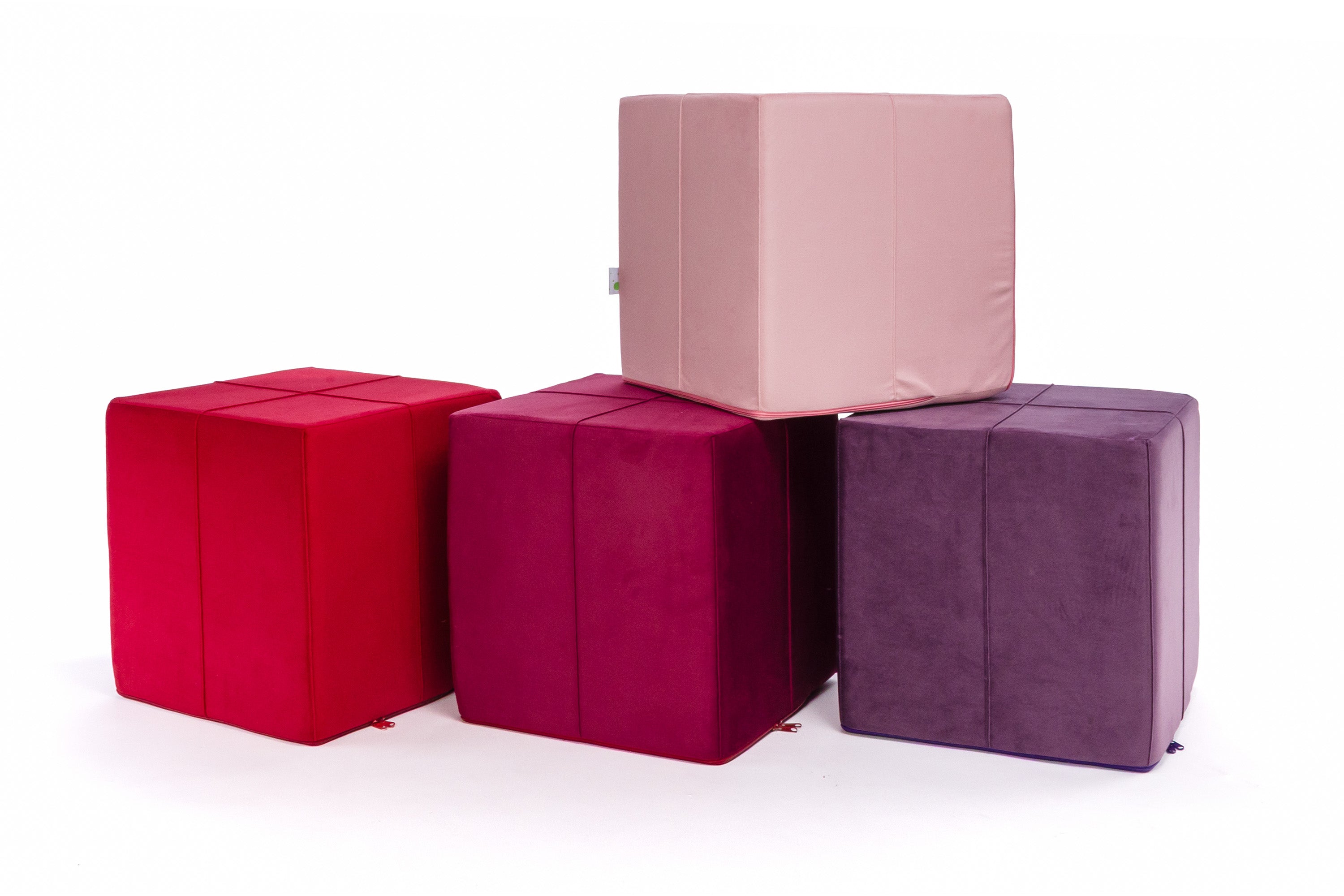 Pufa Kostka Amore Plusz