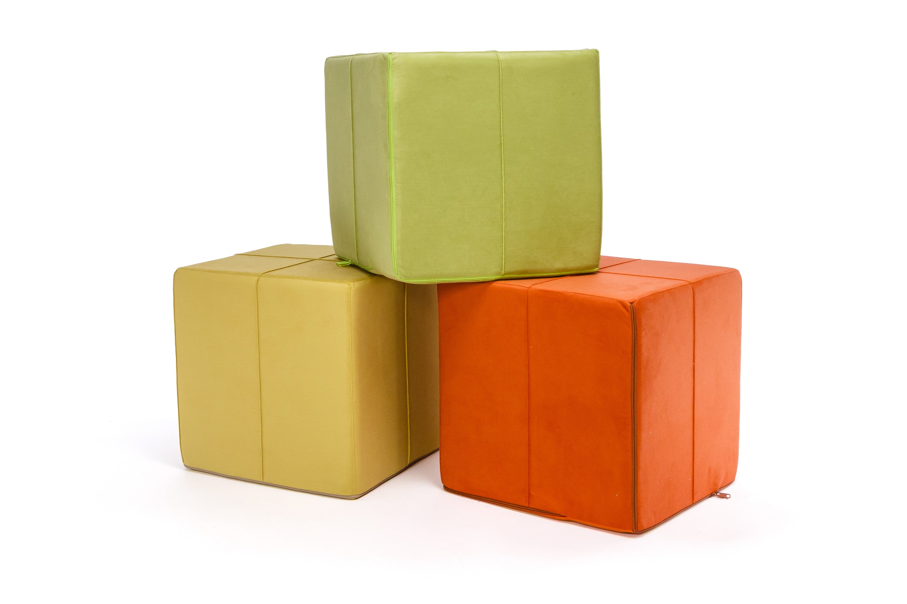 Pufa Kostka Amore Plusz