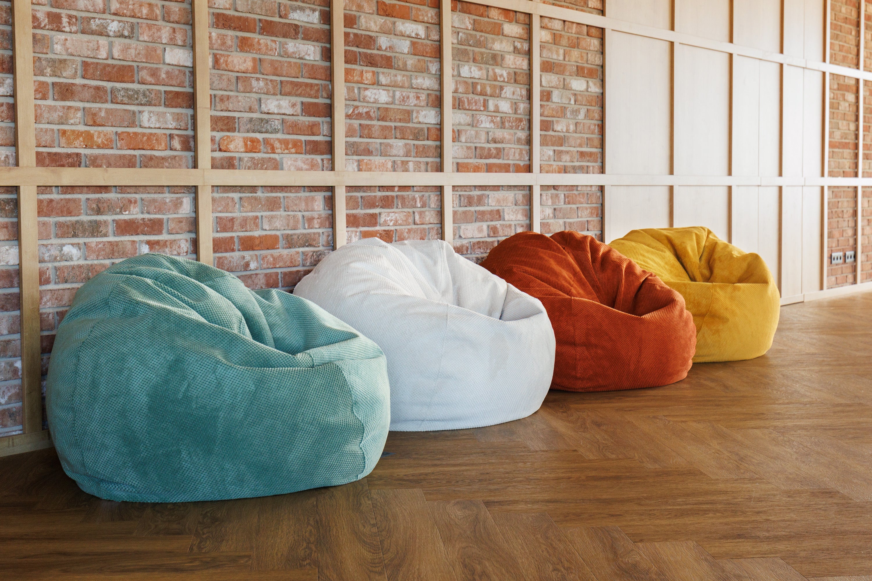 Sakwa Dot Plusz + poduszka