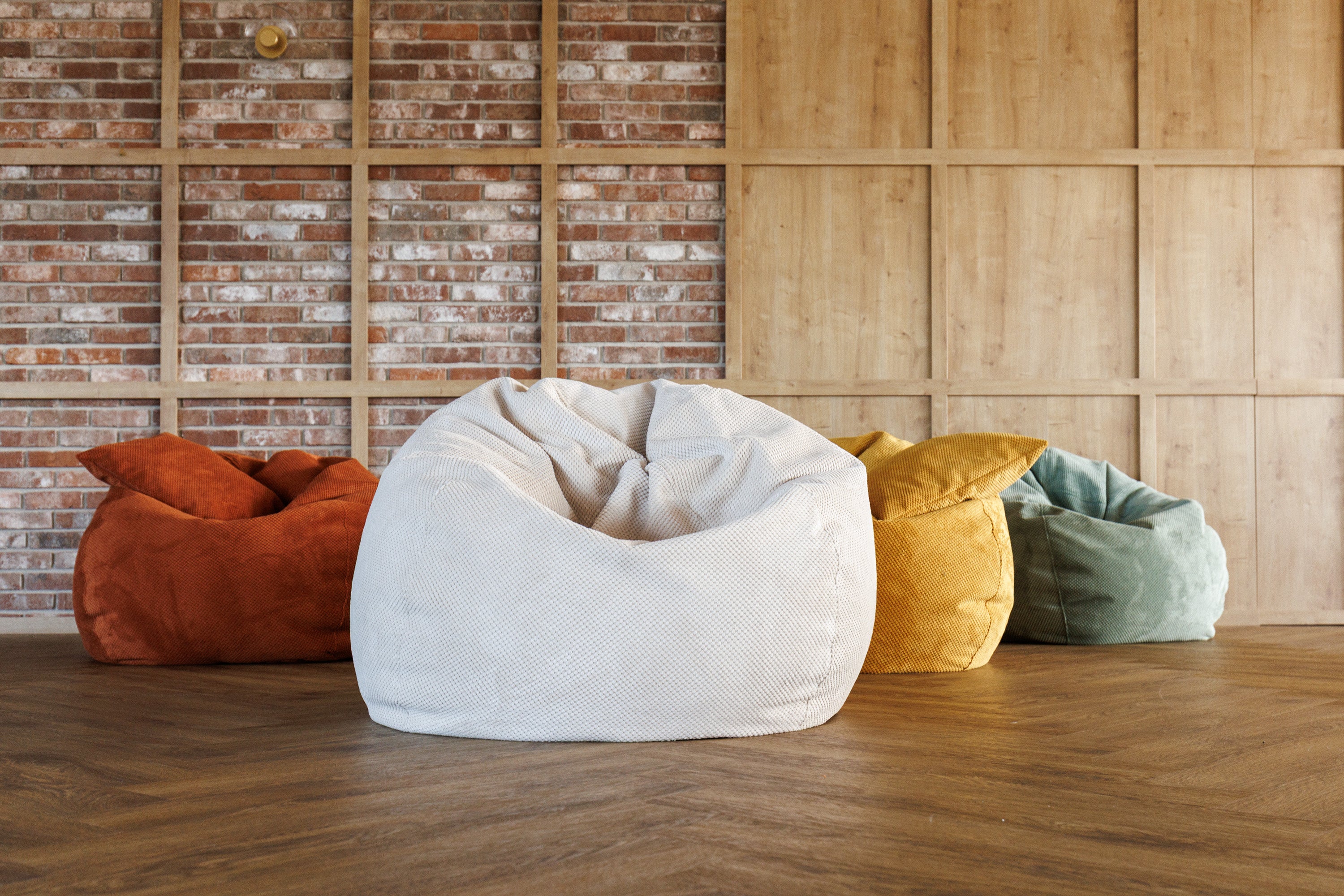 Sakwa Dot Plusz + poduszka