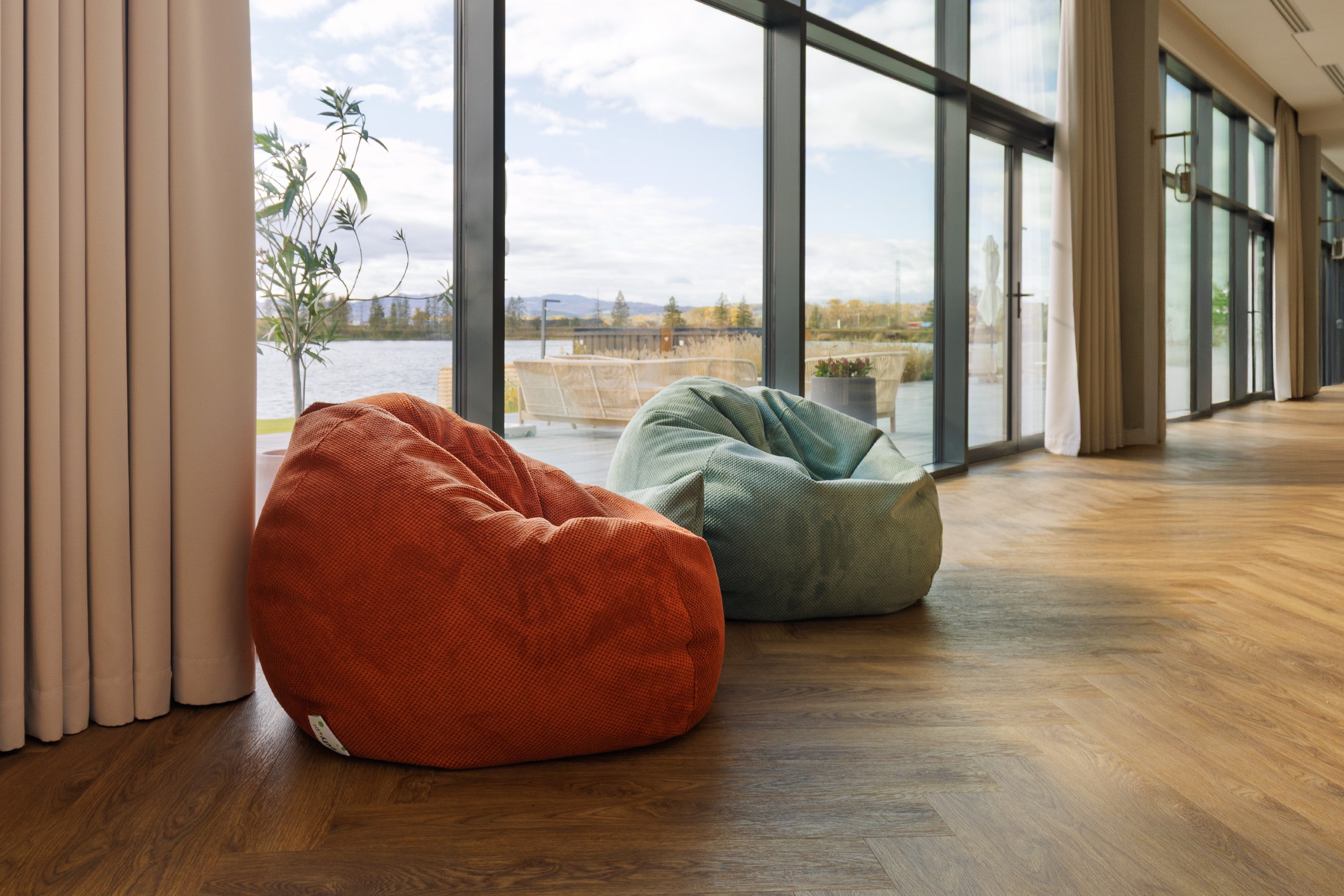 Sakwa Dot Plusz + poduszka