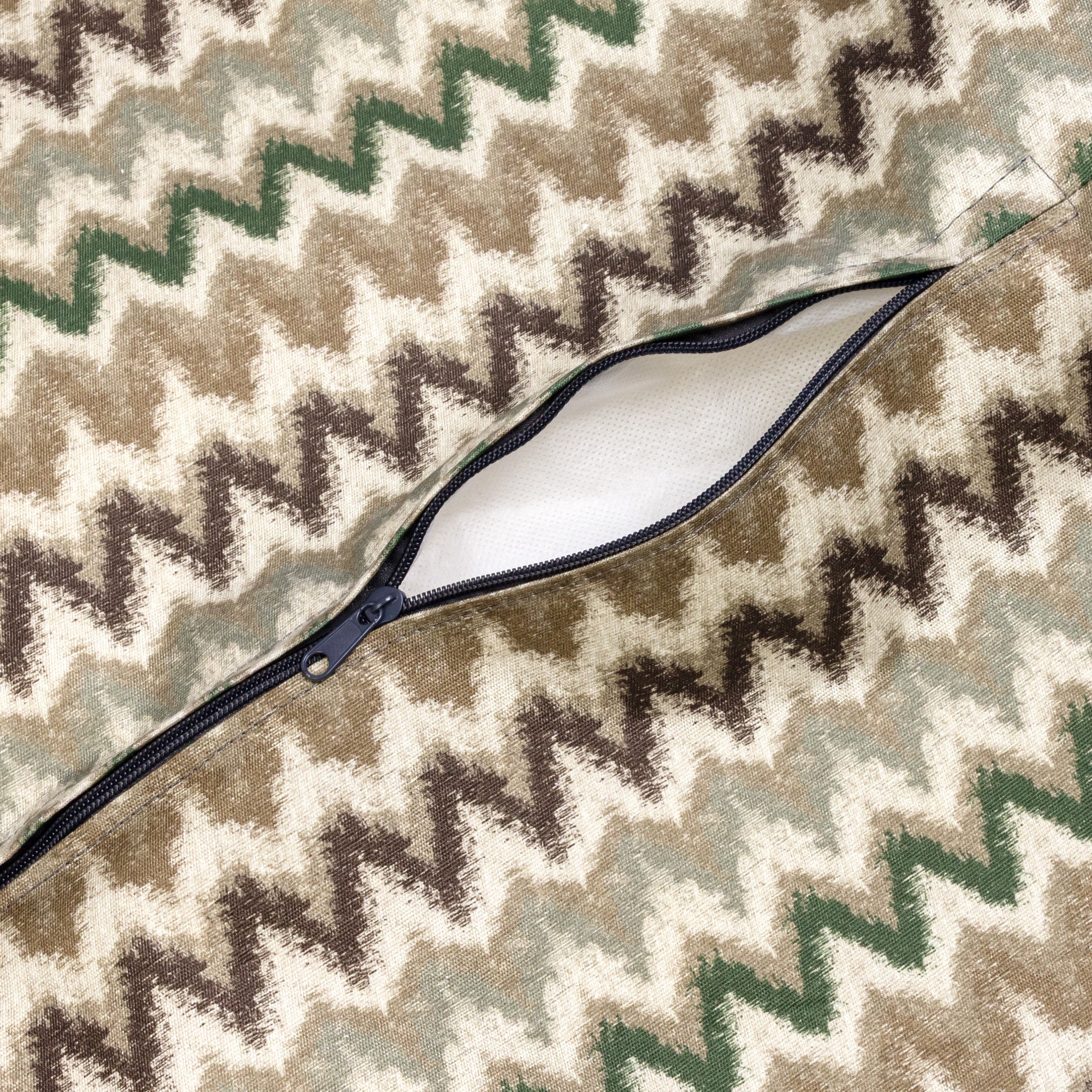 Sakwa M Modern Outdoor Zygzaki